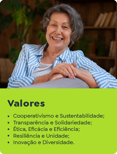 Pessoa mais velha sorrindo representando valores